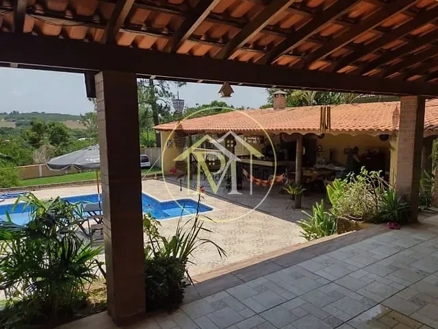 Chácara com 1428m² 4 quartos e 4 banheiros, à venda, no bairro Jardim Santa Barbara em Salto de Pirapora