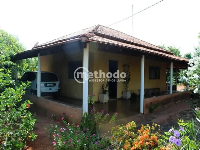 Chácara com 5763m² 3 quartos e 2 banheiros, à venda, no bairro Centro em Bálsamo