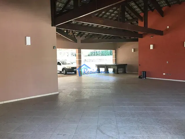 Chácara com 20000m² 4 quartos e 2 banheiros, à venda, no bairro Colinas do Mosteiro de Itaici em Indaiatuba