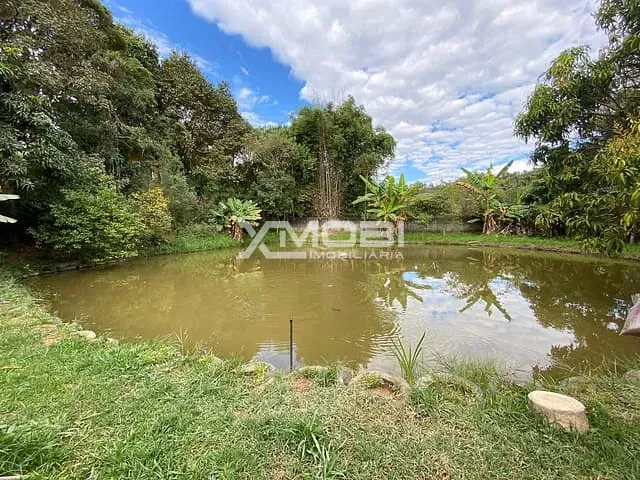 Chácara com 1800m² 2 quartos e 2 banheiros, à venda, no bairro Week-end em Jarinu