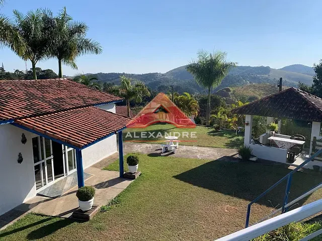 Chácara com 5028m² 7 quartos e 5 banheiros, à venda, no bairro Canaa em Jambeiro