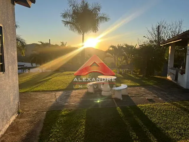 Chácara com 5028m² 7 quartos e 5 banheiros, à venda, no bairro Canaa em Jambeiro