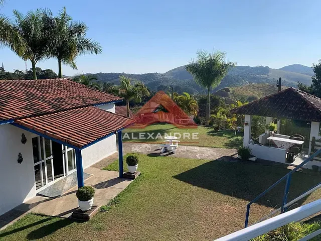 Chácara com 5028m² 7 quartos e 5 banheiros, à venda, no bairro Canaa em Jambeiro