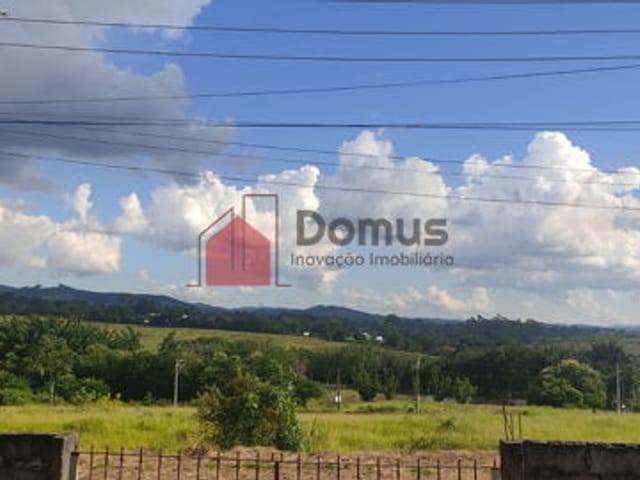 Chácara com 500m², à venda, no bairro Campinas em Pindamonhangaba