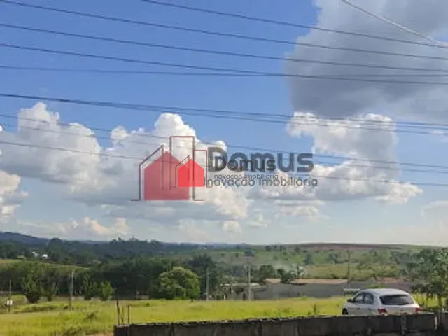 Chácara com 500m², à venda, no bairro Campinas em Pindamonhangaba
