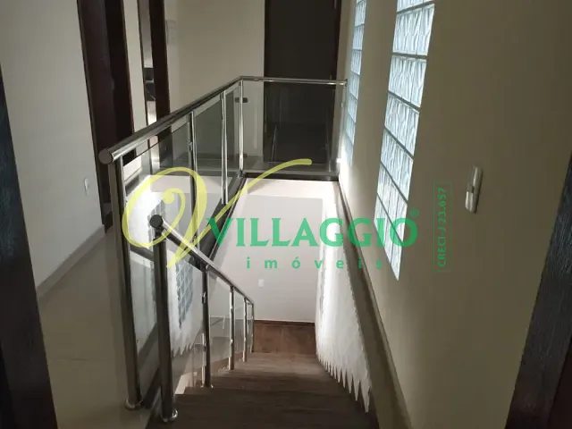 Chácara com 1000m² 4 quartos e 4 banheiros, à venda, no bairro Centro em Bady Bassitt