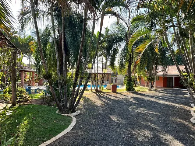 Chácara com 2008m² 5 quartos e 4 banheiros, à venda, no bairro Chácara Cruzeiro do Sul em Sumaré