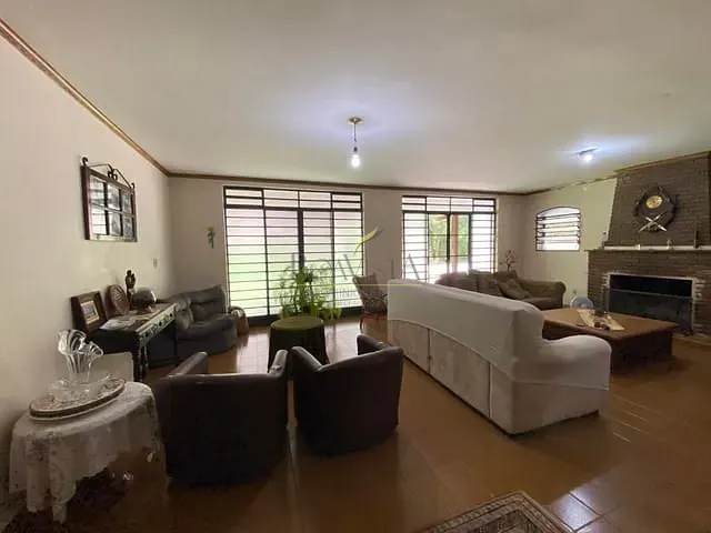 Chácara com 672000m² 12 quartos e 15 banheiros, à venda, no bairro Batatuba em Piracaia