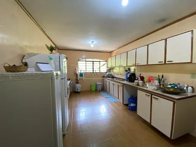 Chácara com 672000m² 12 quartos e 15 banheiros, à venda, no bairro Batatuba em Piracaia
