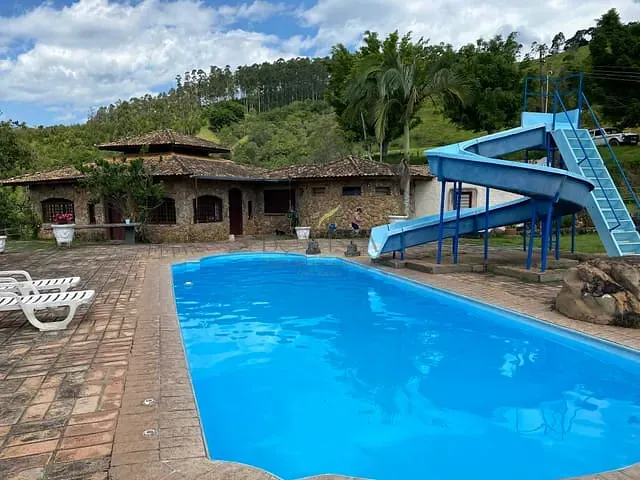 Chácara com 672000m² 12 quartos e 15 banheiros, à venda, no bairro Batatuba em Piracaia