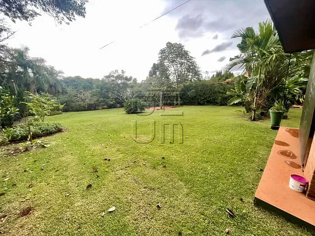 Chácara com 1500m² 1 quarto e 1 banheiro, à venda, no bairro Esperança em Londrina