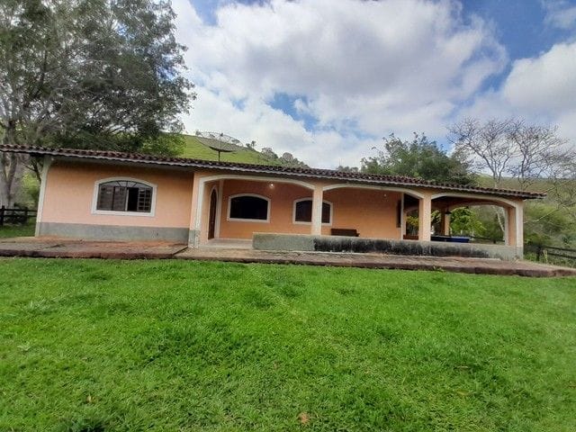 Foto do Chácara - Chácara com 4 dormitórios para alugar, 24200 m² por R$ 2.200,00/mês - São João - São José dos Campos/SP | INDEPENDENCE NEGOCIOS IMOBILIARIOS LTDA