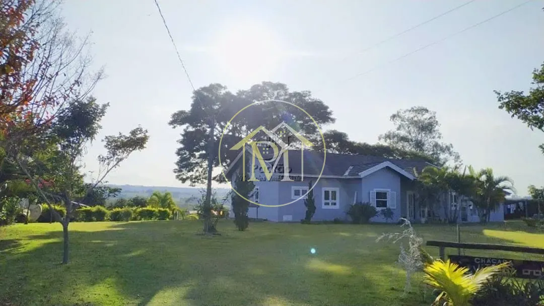 Chácara, 5 quartos, 4200 m² - Foto 1
