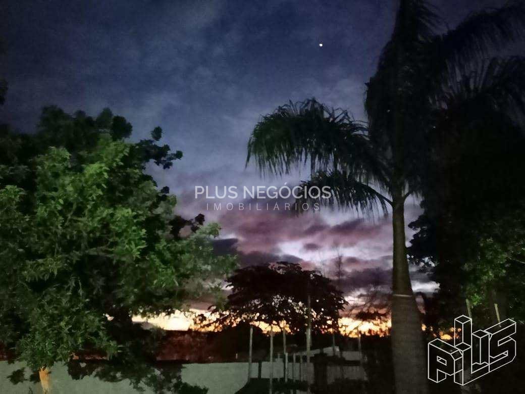 Chácara à venda com 3 quartos, 1000m² - Foto 2