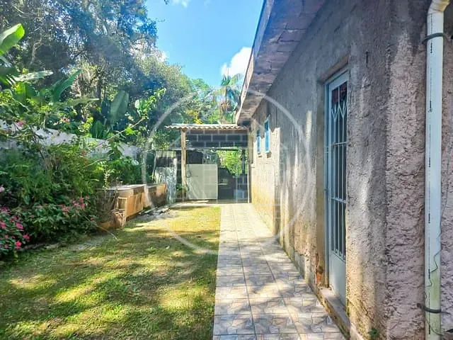 Chácara com 1400m² 2 quartos e 1 banheiro, à venda, no bairro Jardim dos Eucaliptos em São Paulo