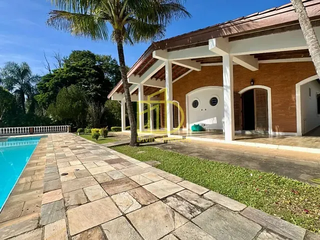 Chácara com 5000m² 5 quartos e 2 banheiros, à venda, no bairro Lindóia em Lindóia