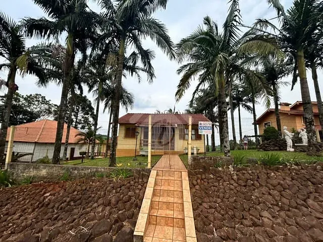 Chácara com 7875m² 4 quartos e 2 banheiros, à venda, no bairro Linha Wink em Estrela