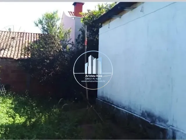 Chácara com 1200m² 3 quartos e 2 banheiros, à venda, no bairro Jardim Aeroporto em Pouso Alegre