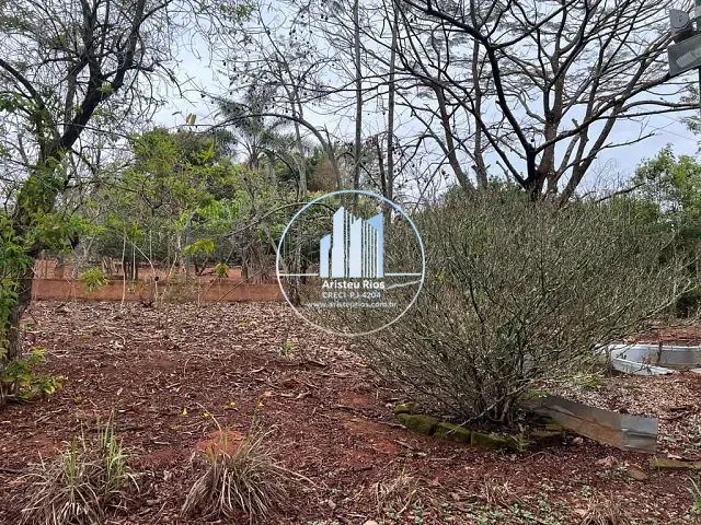 Chácara com 10717m² 4 quartos e 4 banheiros, à venda, no bairro Canta Galo em Pouso Alegre