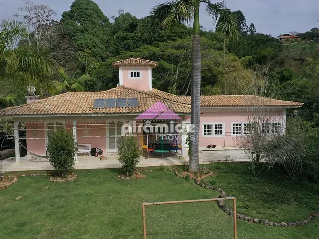 Chácara com 15000m² 3 quartos e 4 banheiros, à venda, no bairro Centro em Paraibuna