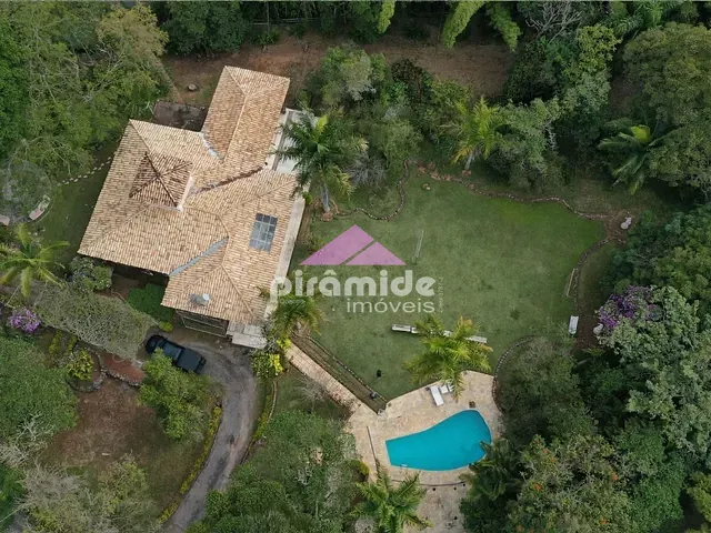 Chácara com 15000m² 3 quartos e 4 banheiros, à venda, no bairro Centro em Paraibuna