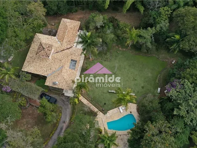 Chácara com 15000m² 3 quartos e 4 banheiros, à venda, no bairro Centro em Paraibuna