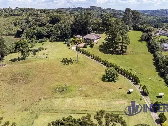 Chácara 5 quartos e 6 banheiros, à venda, no bairro Jardim Formosa em Almirante Tamandaré