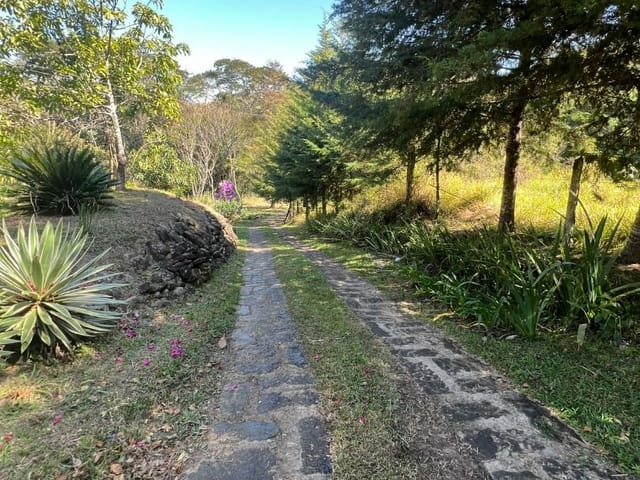 Chácara com 10000m² 4 quartos e 2 banheiros, à venda, no bairro Juncal em Extrema