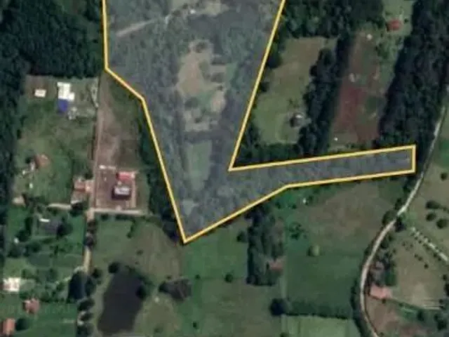 Chácara à venda, no bairro Planta Granjas Eldorado em Piraquara