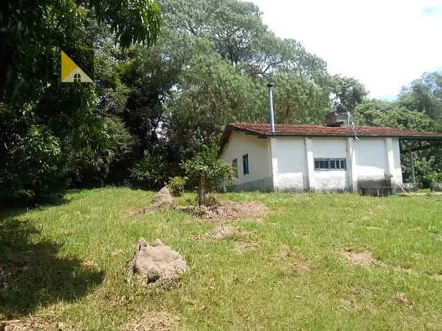 Chácara com 8530m² 2 quartos e 1 banheiro, à venda, no bairro Chácara Germana em Caçapava