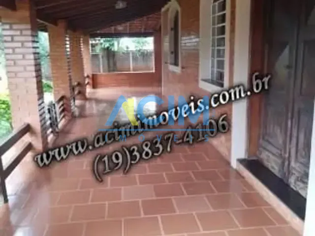 Chácara com 2600m² 3 quartos e 4 banheiros, para alugar, no bairro Jardim Roseira de Cima em Jaguariúna