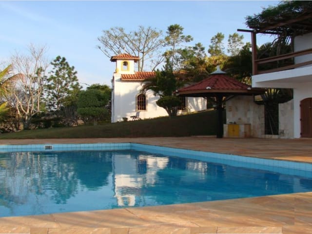 Chácara com 80000m² 4 quartos e 4 banheiros, à venda, no bairro Centro em Cunha