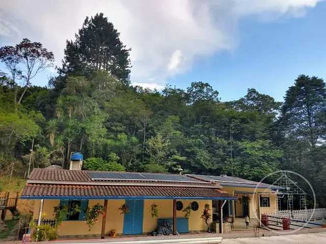 Chácara com 7200m² 3 quartos e 2 banheiros, à venda, no bairro Parelheiros em São Paulo