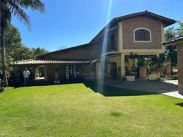 Chácara com 3200m² 2 quartos e 3 banheiros, à venda, no bairro Barrocão em Piracaia