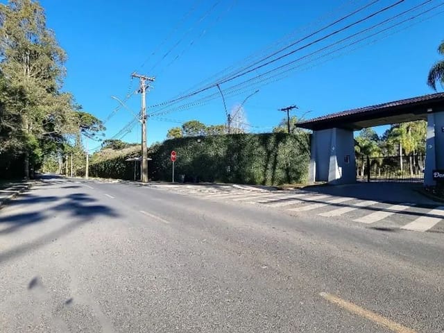 Chácara 3 quartos e 2 banheiros, à venda, no bairro Borda Do Campo em São José Dos Pinhais