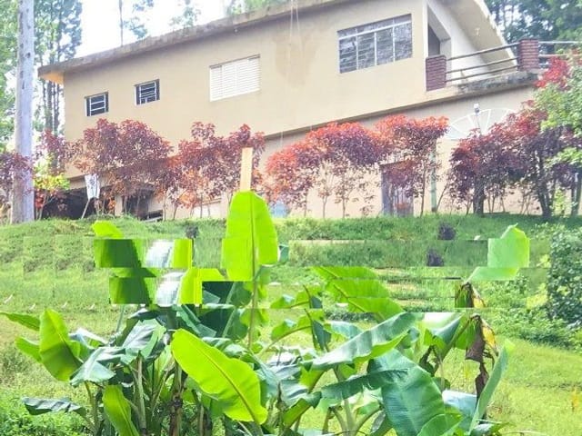 Chácara com 8000m² 3 quartos e 4 banheiros, à venda, no bairro Centro (São Roque) em São Roque