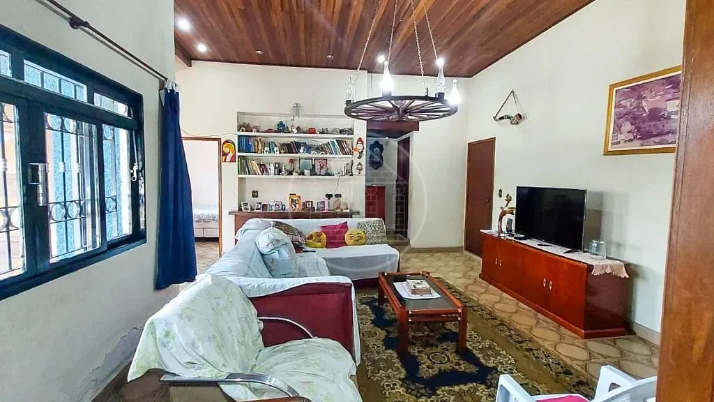 Sítio, 4 quartos, 1800 m² - Foto 4