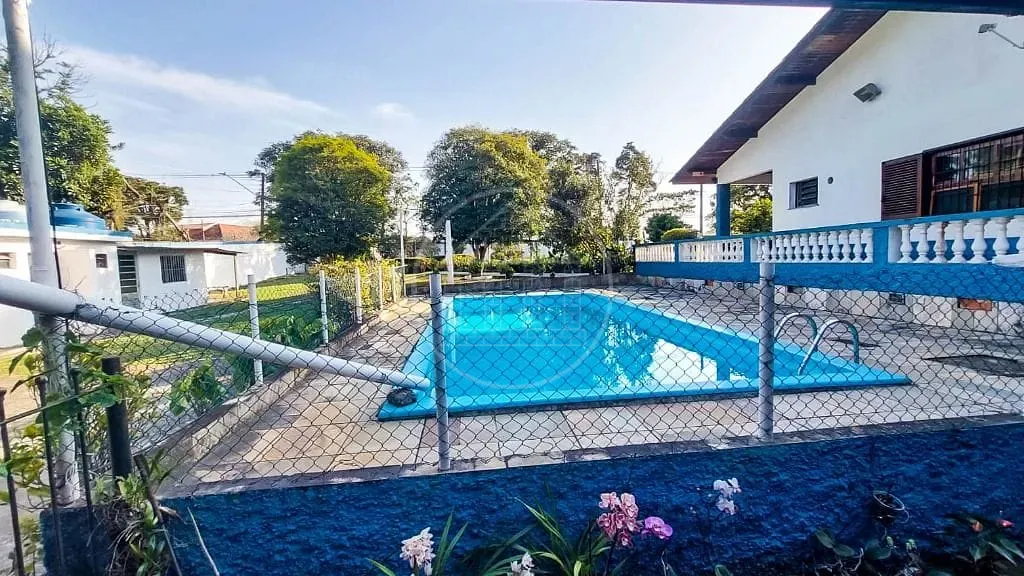 Sítio, 4 quartos, 1800 m² - Foto 3