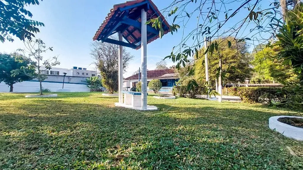 Sítio, 4 quartos, 1800 m² - Foto 28