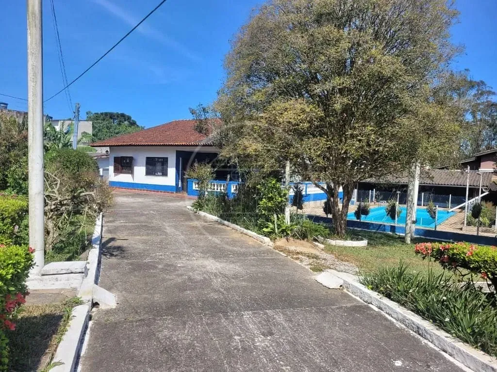 Sítio, 4 quartos, 1800 m² - Foto 1