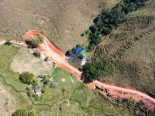 Chácara com 2000167m² 4 quartos e 2 banheiros, à venda, no bairro Chácara dos Coqueiros em São José Dos Campos