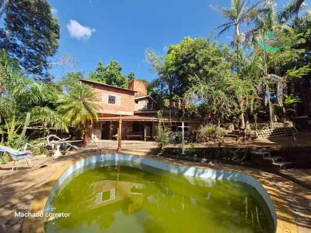 Chácara com 2440m² 3 quartos e 3 banheiros, à venda, no bairro Jardim Cachoeira em Pirassununga
