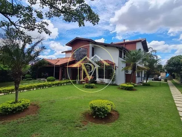 Chácara com 1500m² 4 quartos e 6 banheiros, à venda, no bairro Haras Paineiras em Salto