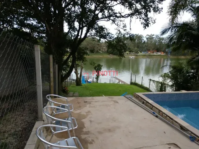 Chácara 7 quartos e 3 banheiros, à venda, no bairro Finco em São Bernardo do Campo