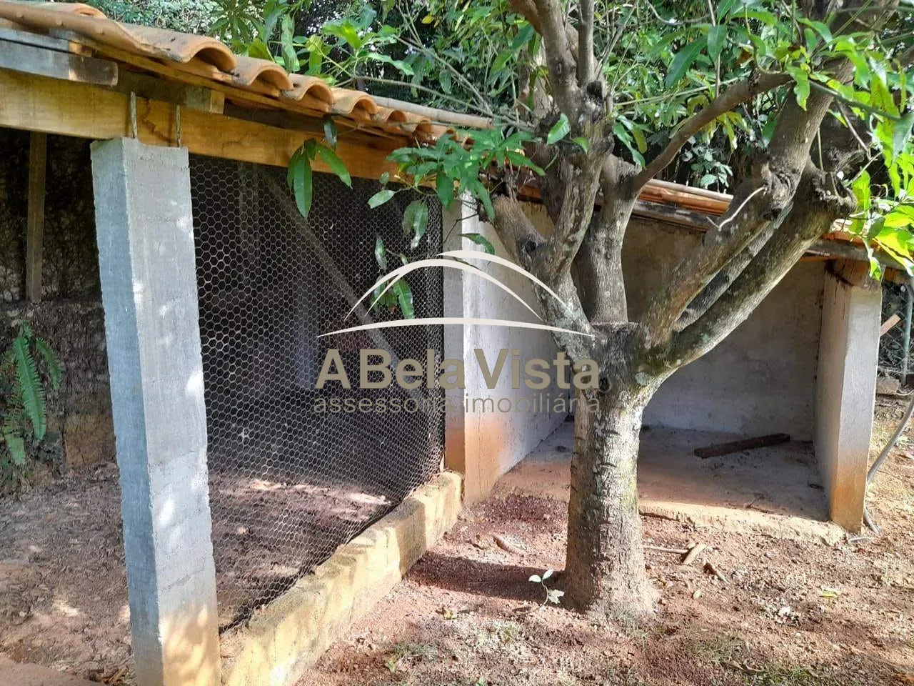 Chácara, 3 quartos, 1004 m² - Foto 32