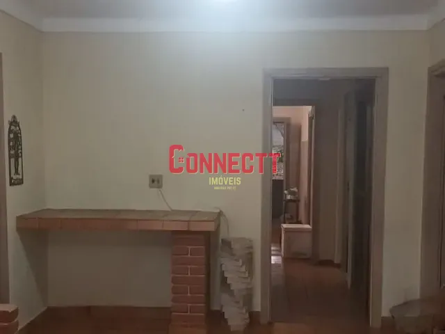 Chácara com 703m² 4 quartos e 3 banheiros, à venda, no bairro jurucê em Jardinópolis