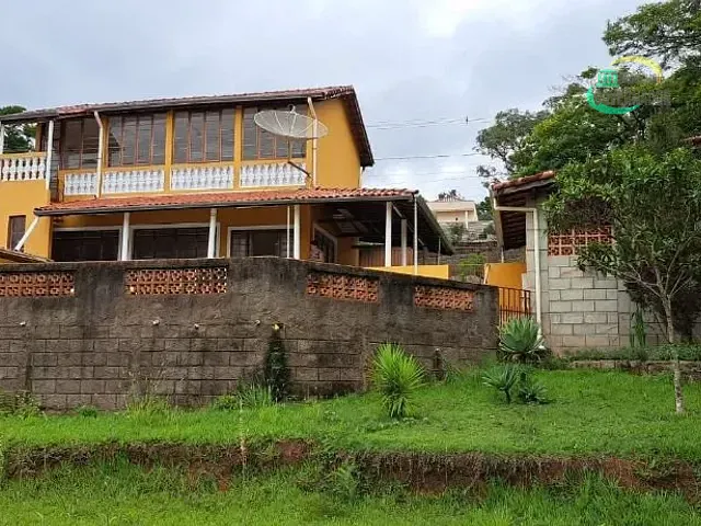 Chácara com 1700m² 5 quartos e 4 banheiros, à venda, no bairro Nadir Figueiredo em Pedreira