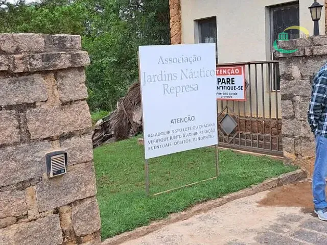 Chácara com 1700m² 5 quartos e 4 banheiros, à venda, no bairro Nadir Figueiredo em Pedreira