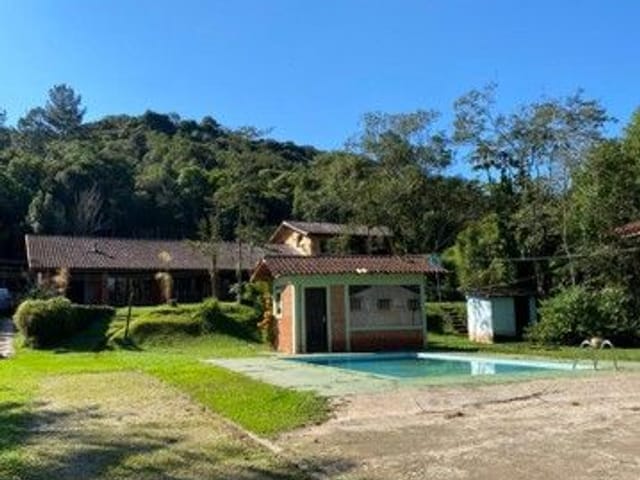 Foto do Chácara - Sítio com 4 dormitórios à venda, 145000 m² por R$ 1.500.000 - Santa Rita - São Lourenço da Serra/SP | Pitale Imóveis Ltda.