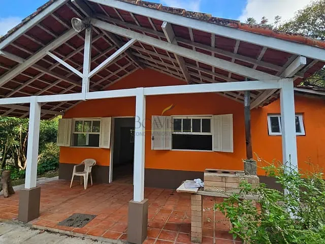 Chácara com 5030m² 2 quartos e 2 banheiros, à venda, no bairro Batatuba em Piracaia